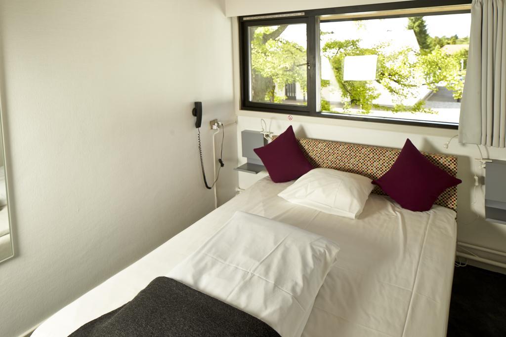 Vilvorde Kursuscenter Hotel Charlottenlund Kamer foto