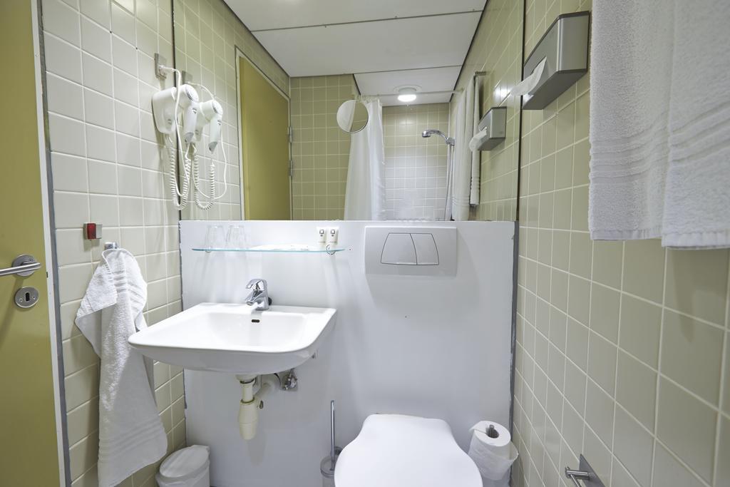 Vilvorde Kursuscenter Hotel Charlottenlund Kamer foto
